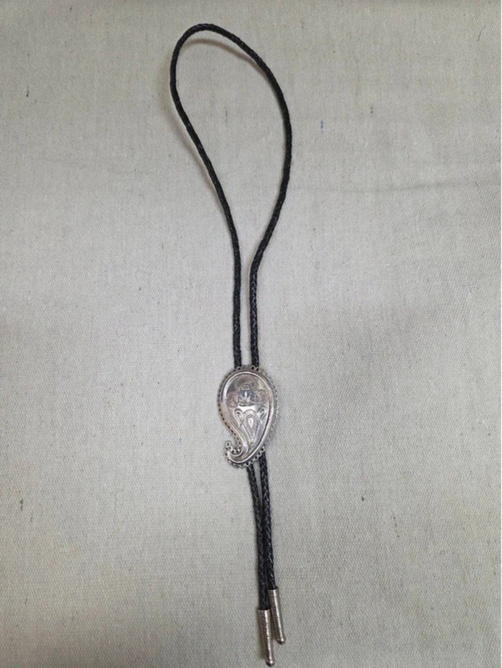 Vtg "JJ" paisley bolo